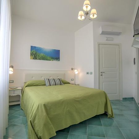 B&B Amalba Maiori Ruang foto