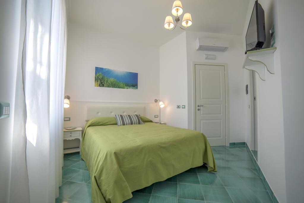 B&B Amalba Maiori Ruang foto